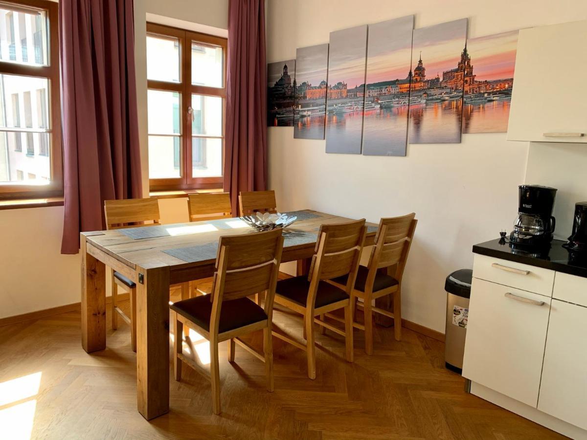 Familienapartment An Der Frauenkirche Drezda Kültér fotó